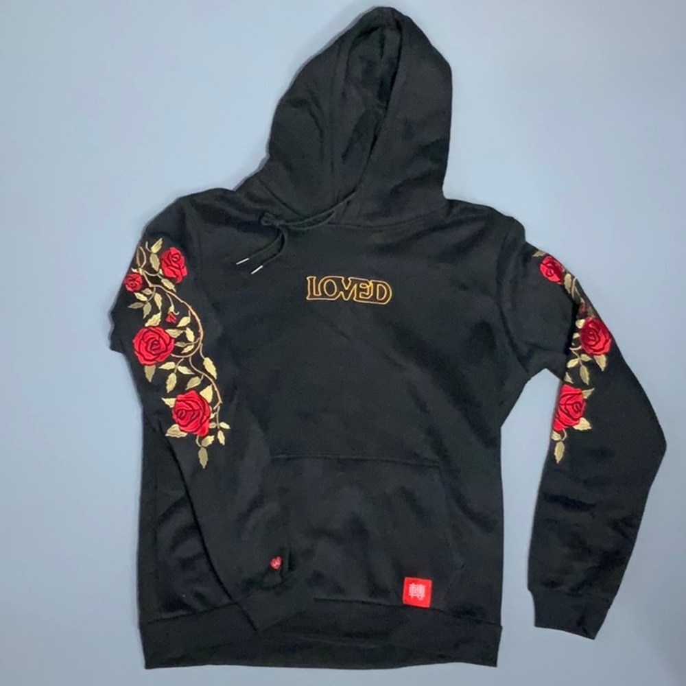 LOVED Black hoodie w/ embroidery flowers on sleeves women size large